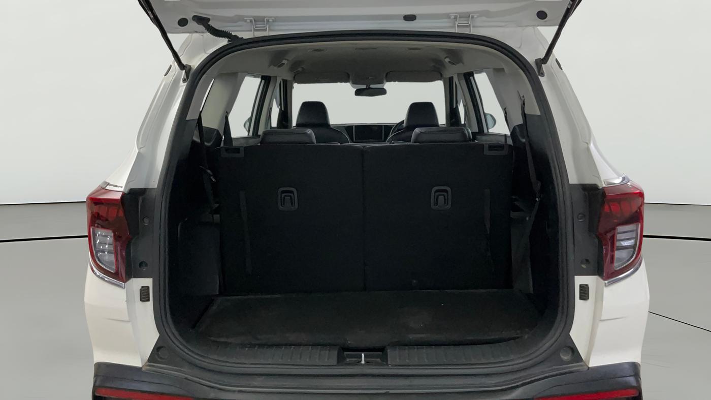 2023 KIA CARENS PREMIUM 1.5 PETROL 7 STR, Petrol, Manual, 16,806 km, Boot Open Zoomed View