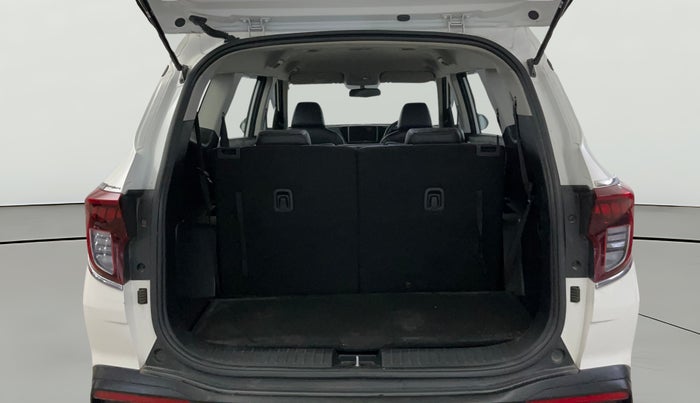 2023 KIA CARENS PREMIUM 1.5 PETROL 7 STR, Petrol, Manual, 16,745 km, Boot Open Zoomed View