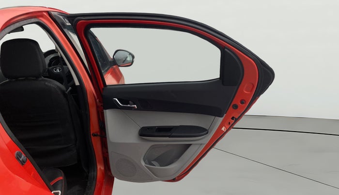 2021 Tata Tiago XZ PLUS PETROL, Petrol, Manual, 30,917 km, RHS Rear Door