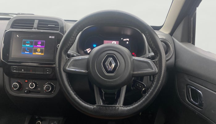 2020 Renault Kwid RXT 1.0 AMT (O), Petrol, Automatic, 31,576 km, Steering Wheel Close Up