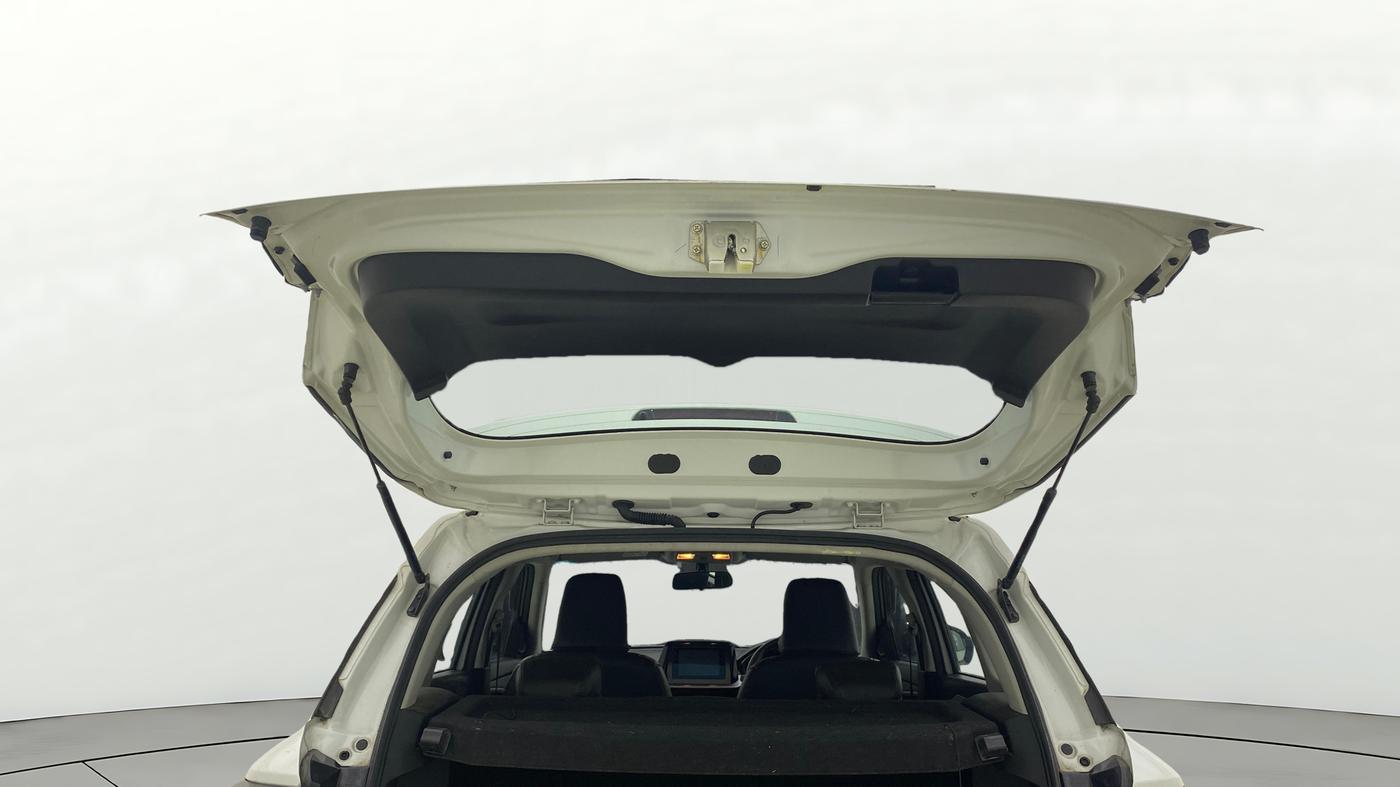 2022 Maruti BREZZA ZXI SMART HYBRID , Petrol, Manual, 28,481 km, Boot Door Open