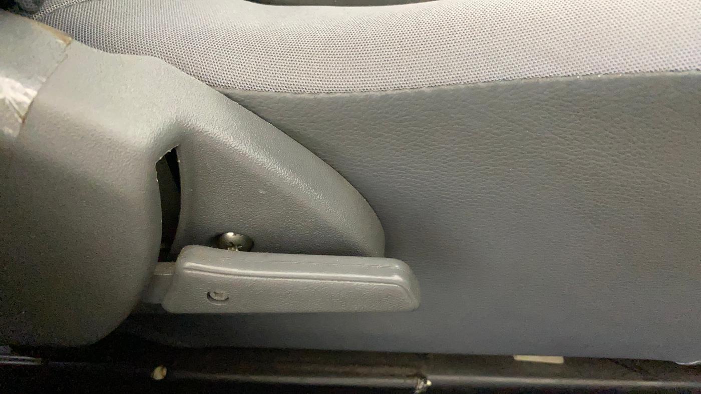 2015 Maruti Alto 800 LXI, Petrol, Manual, 6,945 km, Driver Side Adjustment Panel