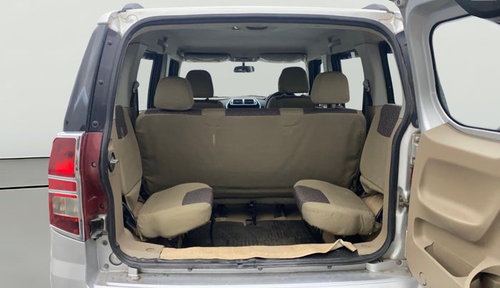 2015 Mahindra TUV300 T8, Diesel, Manual, 51,720 km, Boot Open Zoomed View