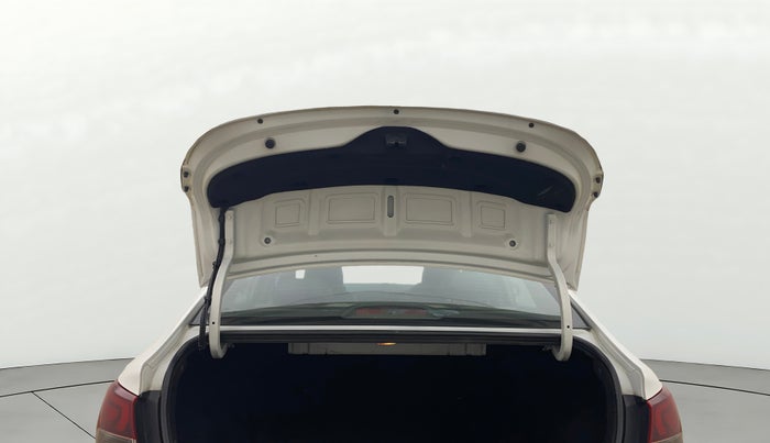 2019 Hyundai Verna 1.6 VTVT SX O, Petrol, Manual, 1,04,110 km, Boot Door Open