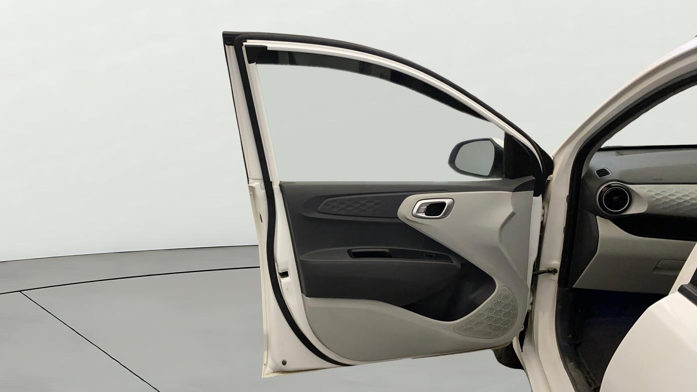 2023 Hyundai GRAND I10 NIOS SPORTZ 1.2 KAPPA VTVT CNG, CNG, Manual, 57,073 km, LHS Front Door