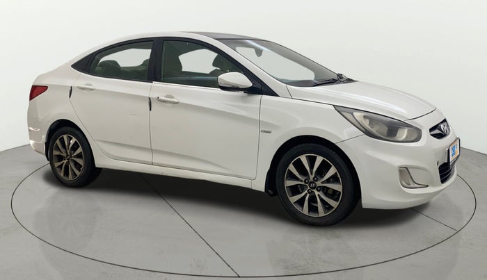 2013 Hyundai Verna FLUIDIC 1.6 CRDI SX, Diesel, Manual, 1,36,029 km, Right Front Diagonal