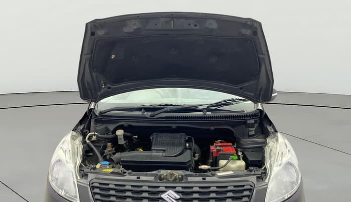 2014 Maruti Ertiga VXI, Petrol, Manual, 90,383 km, Open Bonet