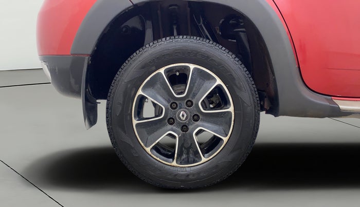 2017 Renault Duster 110 PS RXZ DIESEL, Diesel, Manual, 58,665 km, Right Rear Wheel