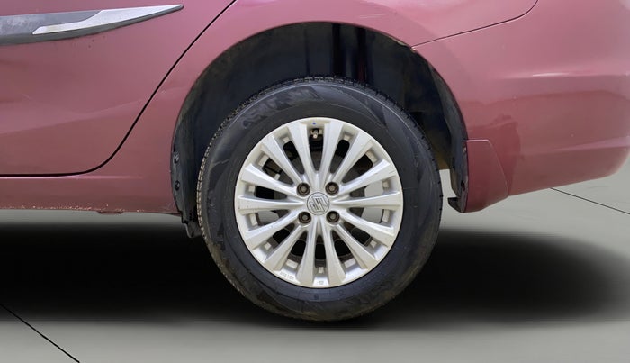2014 Maruti Ciaz ZDI, Diesel, Manual, 71,574 km, Left Rear Wheel