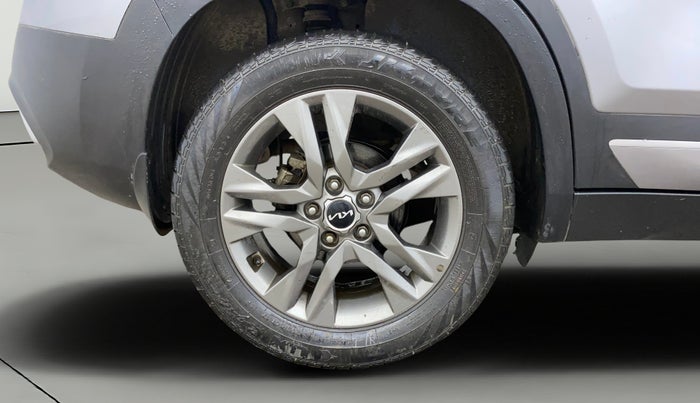 2022 KIA SELTOS HTX 1.5 PETROL, Petrol, Manual, 44,370 km, Right Rear Wheel