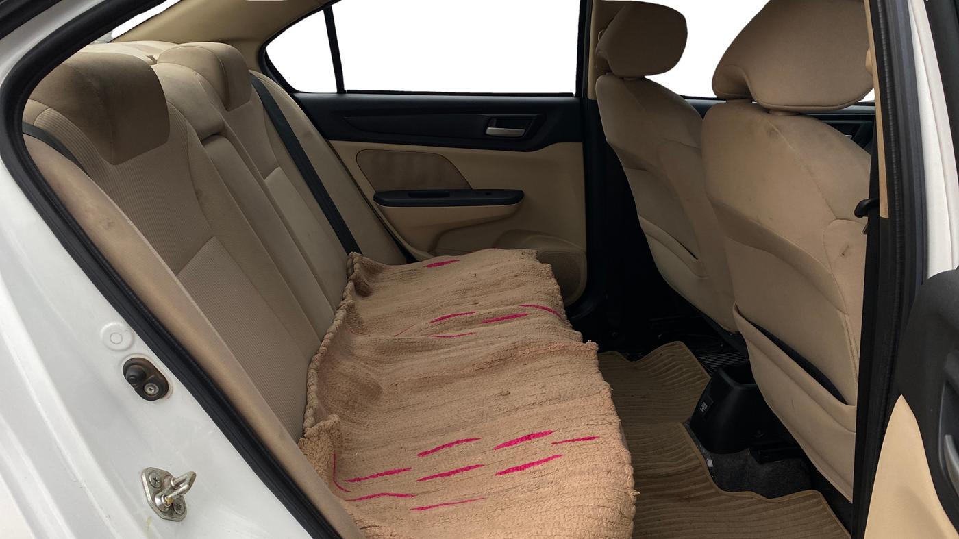 2019 Honda Amaze 1.2L I-VTEC VX, Petrol, Manual, 42,143 km, Right Side Rear Door Cabin