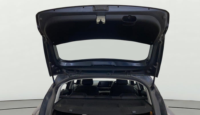 2022 Hyundai NEW I20 ASTA 1.2 MT, Petrol, Manual, 37,171 km, Boot Door Open