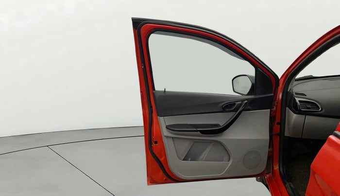 2020 Tata Tiago XT PETROL, Petrol, Manual, 46,826 km, LHS Front Door