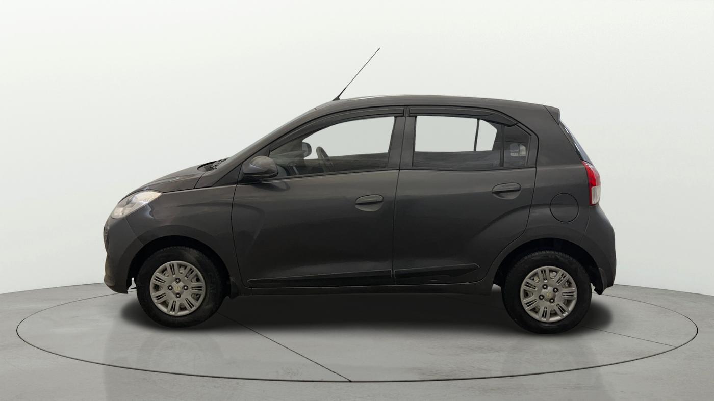 2021 Hyundai NEW SANTRO SPORTZ EXECUTIVE MT CNG, CNG, Manual, 52,384 km, Left Side