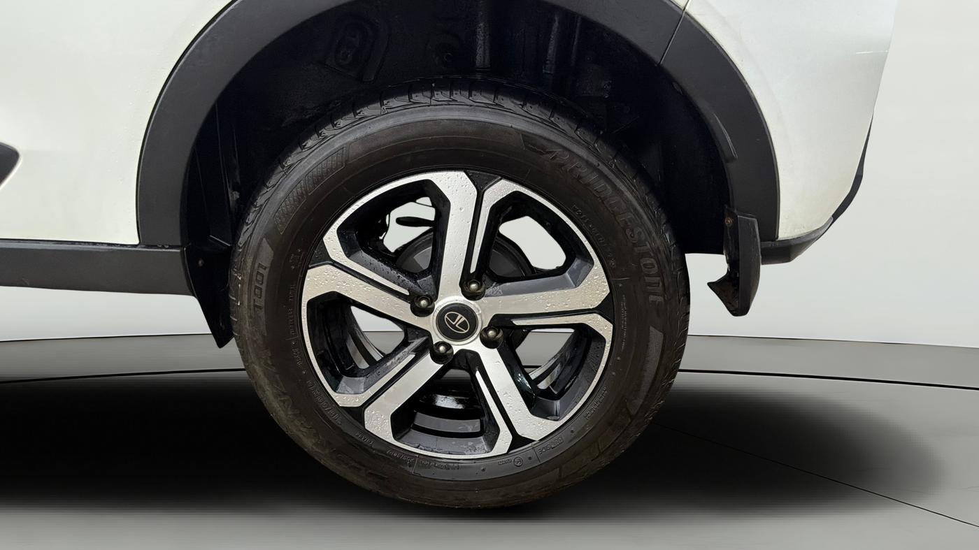 2022 Tata NEXON XZ PLUS PETROL, Petrol, Manual, 22,623 km, Left Rear Wheel