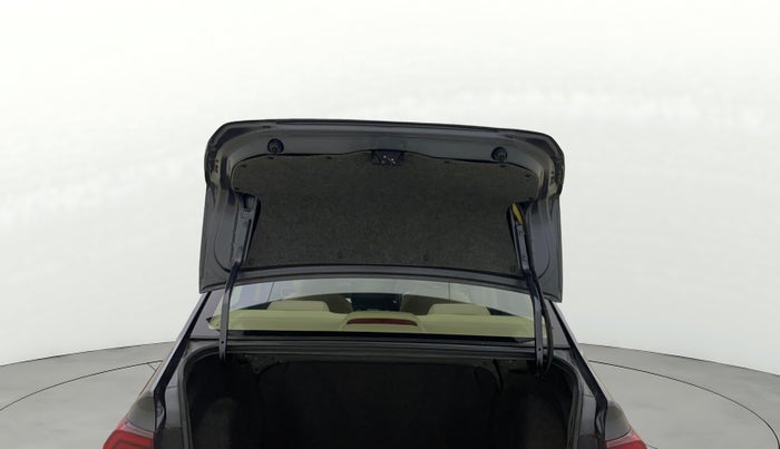 2022 Honda Amaze 1.2L I-VTEC VX CVT, Petrol, Automatic, 13,720 km, Boot Door Open