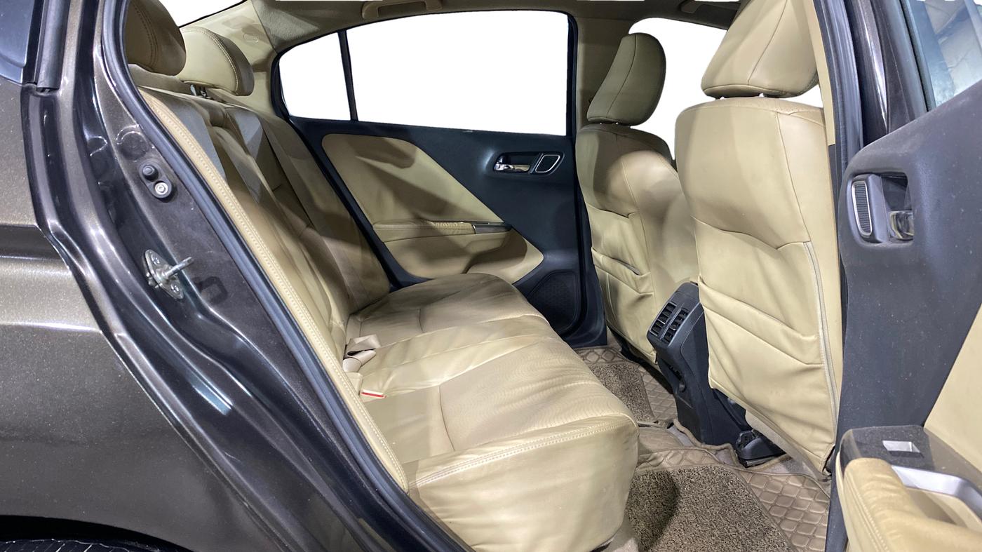 2019 Honda City 1.5L I-VTEC ZX CVT, Petrol, Automatic, 62,767 km, Right Side Rear Door Cabin