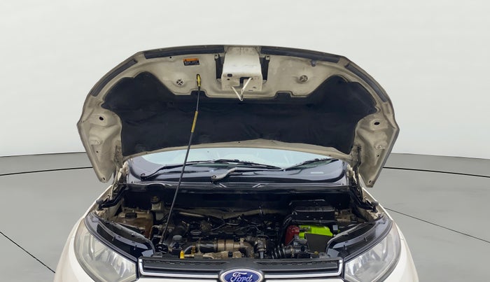 2014 Ford Ecosport TITANIUM 1.5L DIESEL, Diesel, Manual, 1,02,576 km, Open Bonet