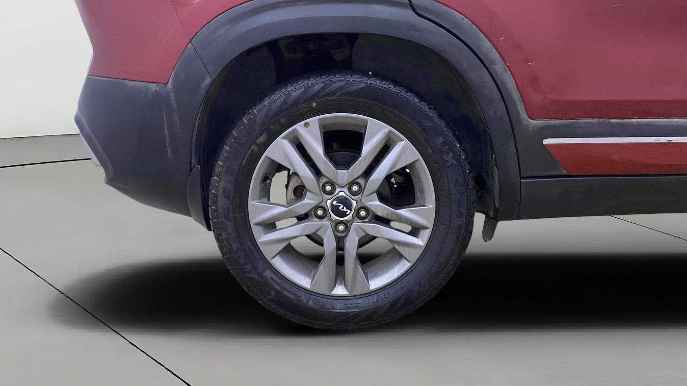 2021 KIA SELTOS HTX IVT 1.5 PETROL, Petrol, Automatic, 30,470 km, Right Rear Wheel