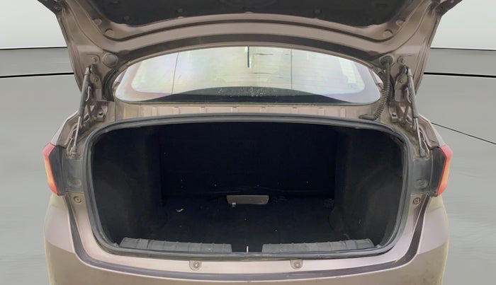 2017 Tata TIGOR XZ (O) PETROL, Petrol, Manual, 64,552 km, Boot Open Zoomed View