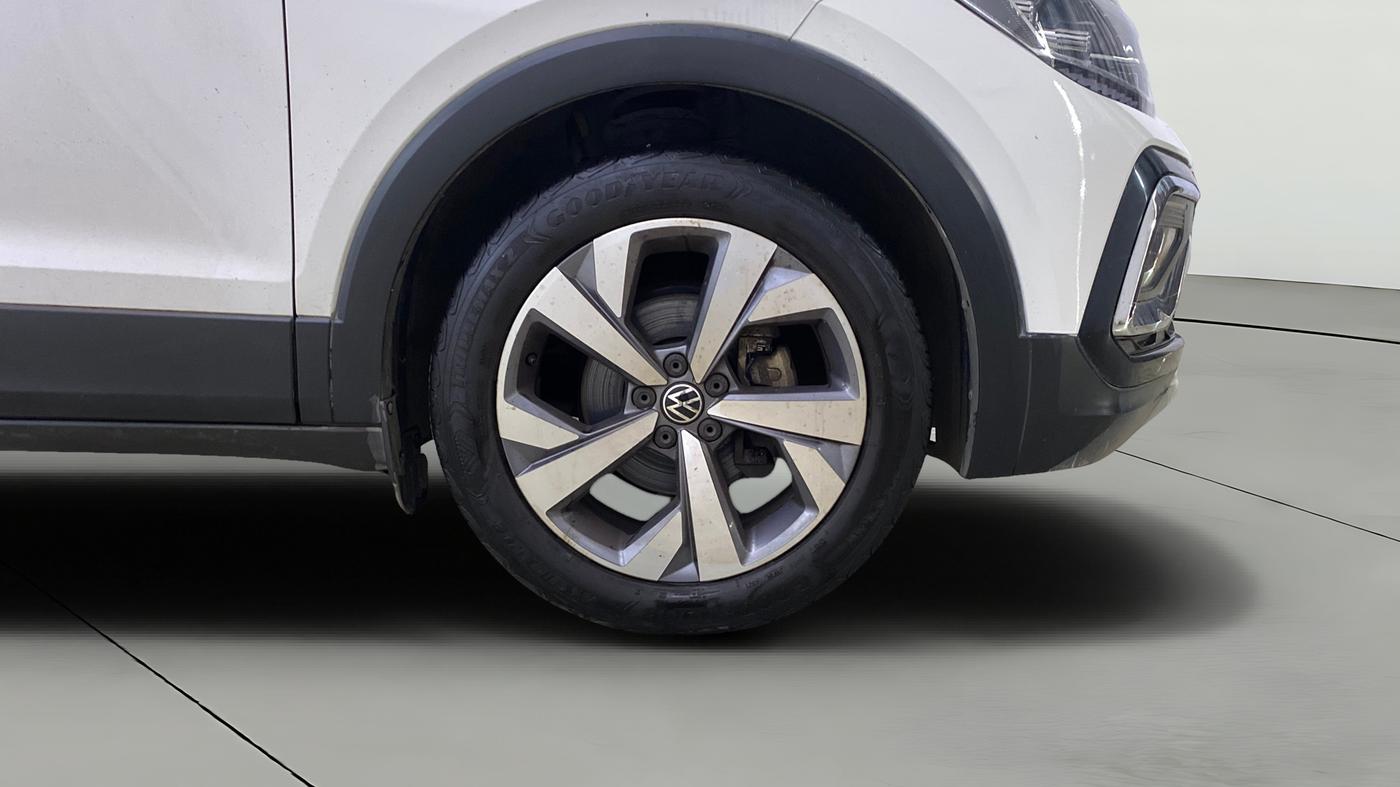 2022 Volkswagen TAIGUN TOPLINE 1.0 TSI AT, Petrol, Automatic, 38,551 km, Right Front Wheel