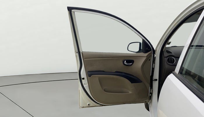 2013 Hyundai i10 MAGNA 1.1, Petrol, Manual, 38,440 km, LHS Front Door