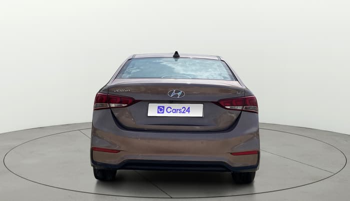 2018 Hyundai Verna 1.6 VTVT SX (O) AT, Petrol, Automatic, 71,791 km, Back/Rear