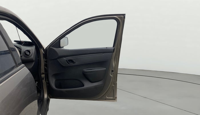 2015 Renault Kwid RXT 0.8, Petrol, Manual, 69,972 km, RHS Front Door