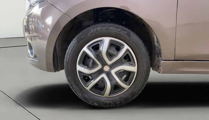 2016 Tata Tiago XZ PETROL, CNG, Manual, 68,463 km, Left Front Wheel