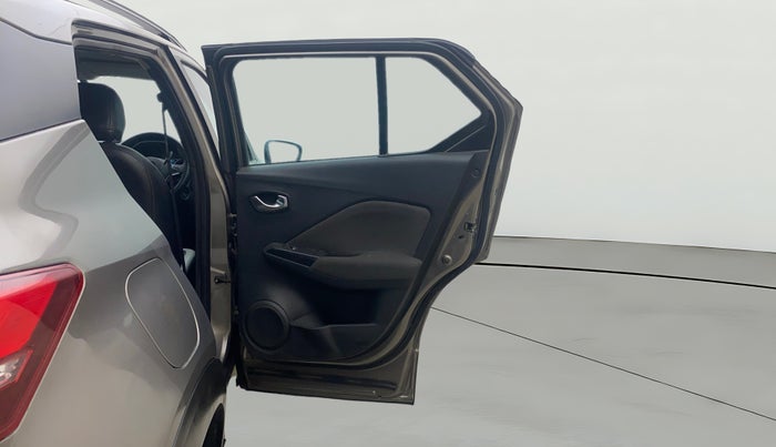 2021 Nissan Kicks XV 1.5, Petrol, Manual, 16,012 km, RHS Rear Door