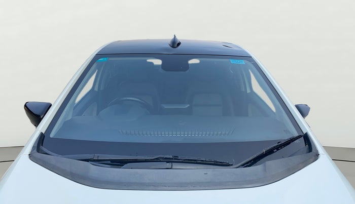 2022 Tata ALTROZ XZ PLUS PETROL, Petrol, Manual, 48,172 km, Front Windshield