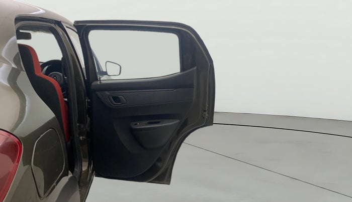 2022 Renault Kwid RXT 1.0 AMT, Petrol, Automatic, 15,747 km, RHS Rear Door