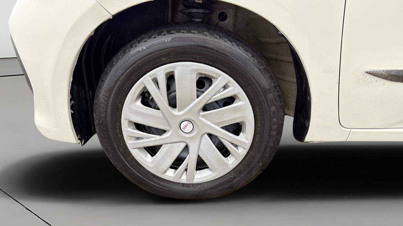 2022 Maruti Celerio VXI, Petrol, Manual, 35,761 km, Left Front Wheel