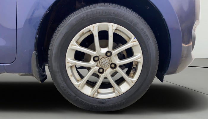 2018 Maruti Swift ZXI AMT, Petrol, Automatic, 57,266 km, Right Front Wheel