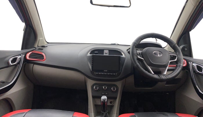 2017 Tata Tiago XZ PETROL, Petrol, Manual, 31,229 km, Dashboard