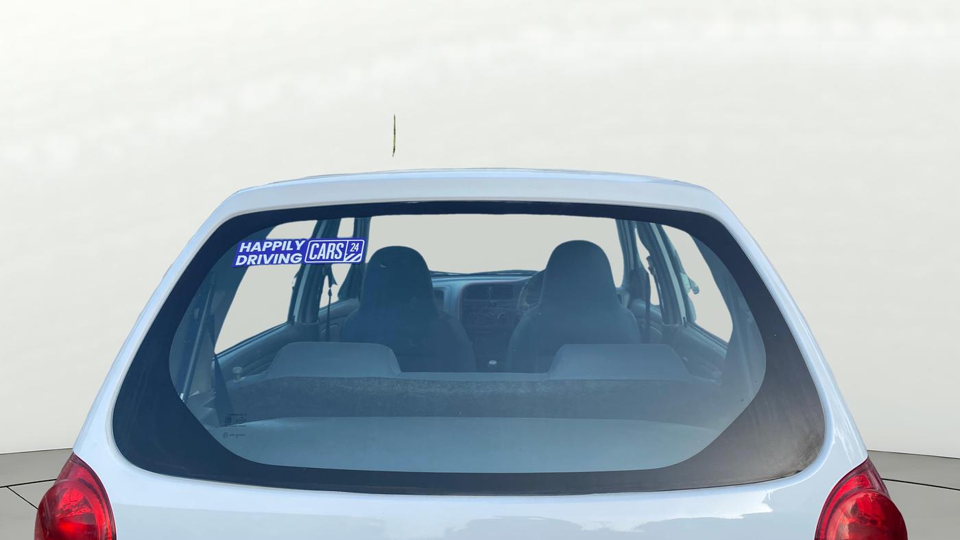 2013 Maruti Alto K10 LXI, CNG, Manual, 99,331 km, Rear Windshield