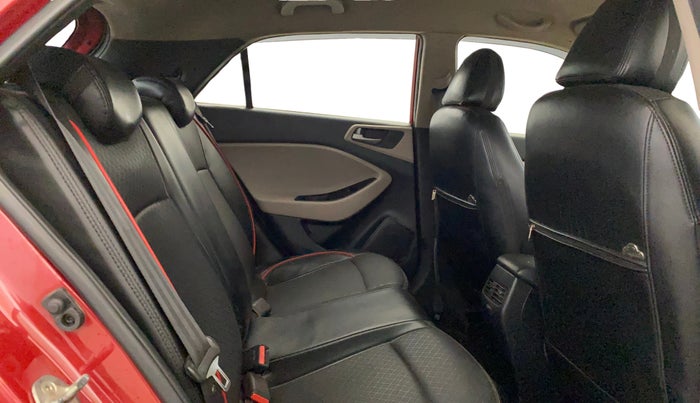 2018 Hyundai Elite i20 ASTA 1.2 (O), Petrol, Manual, 90,351 km, Right Side Rear Door Cabin