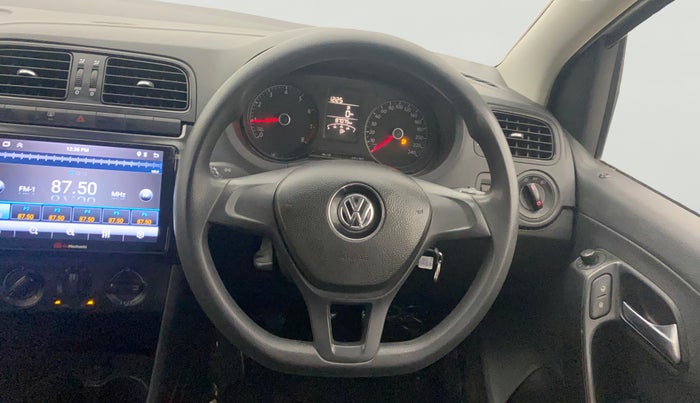 2016 Volkswagen Polo COMFORTLINE 1.2L, Petrol, Manual, 87,064 km, Steering Wheel Close Up