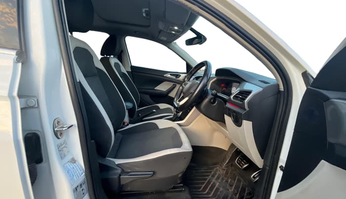 2021 Volkswagen TAIGUN GT PLUS 1.5 TSI DSG, Petrol, Automatic, 1,13,275 km, Right Side Front Door Cabin