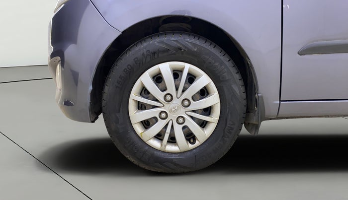 2014 Hyundai i10 SPORTZ 1.1, Petrol, Manual, 20,612 km, Left Front Wheel