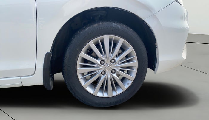 2022 Honda City 1.5L I-VTEC V MT 5TH GEN, Petrol, Manual, 19,988 km, Right Front Wheel