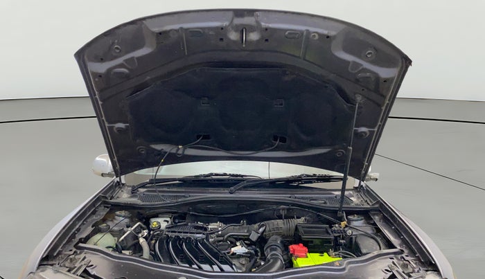 2018 Renault Duster RXS PETROL, Petrol, Manual, 40,570 km, Open Bonet