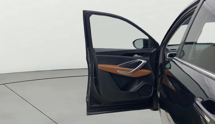 2021 MG HECTOR SHARP 1.5 PETROL CVT, Petrol, Automatic, 63,586 km, LHS Front Door