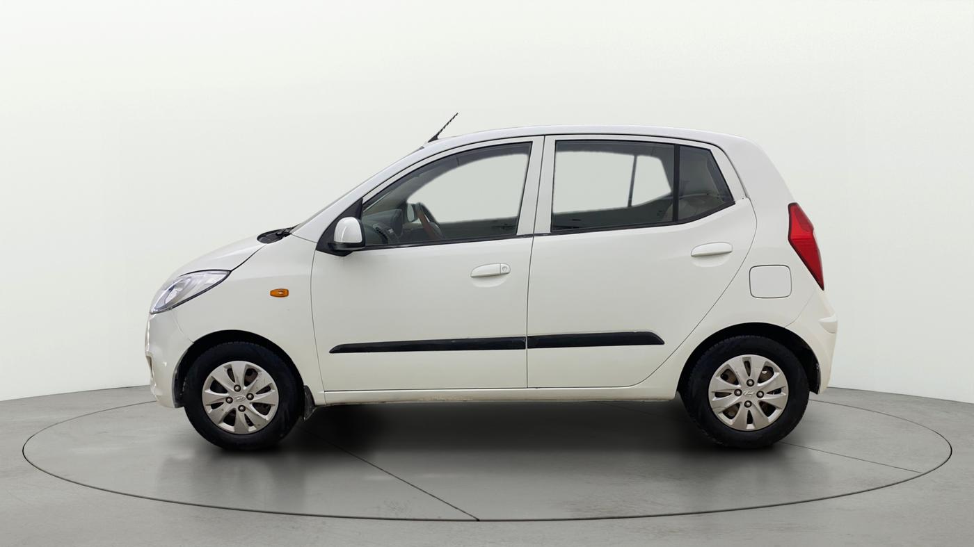 2013 Hyundai i10 MAGNA 1.1, CNG, Manual, 65,764 km, Left Side