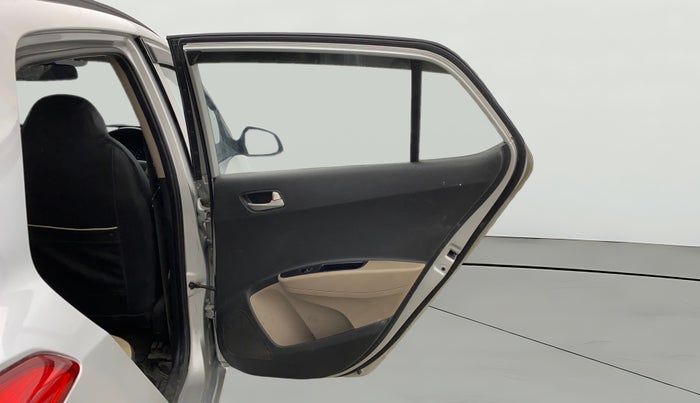 2015 Hyundai Grand i10 SPORTZ 1.2 KAPPA VTVT, Petrol, Manual, 51,607 km, RHS Rear Door