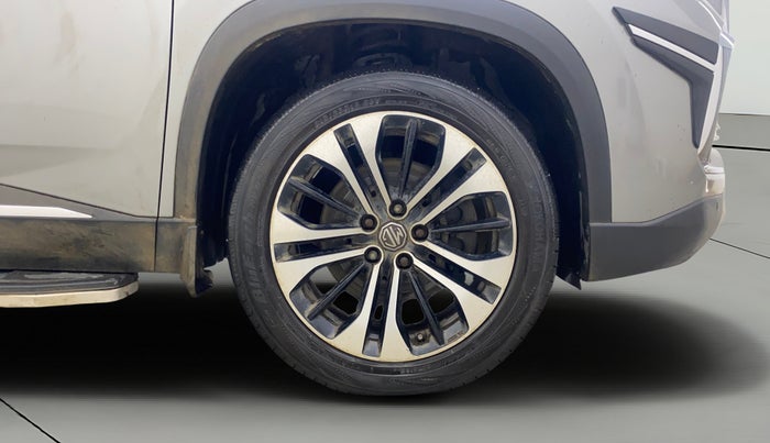 2021 MG HECTOR SHARP 1.5 DCT PETROL, Petrol, Automatic, 62,722 km, Right Front Wheel