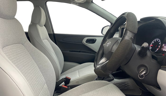 2021 Hyundai GRAND I10 NIOS MAGNA CORPORATE EDITION 1.2 KAPPA VTVT, Petrol, Manual, 28,672 km, Right Side Front Door Cabin