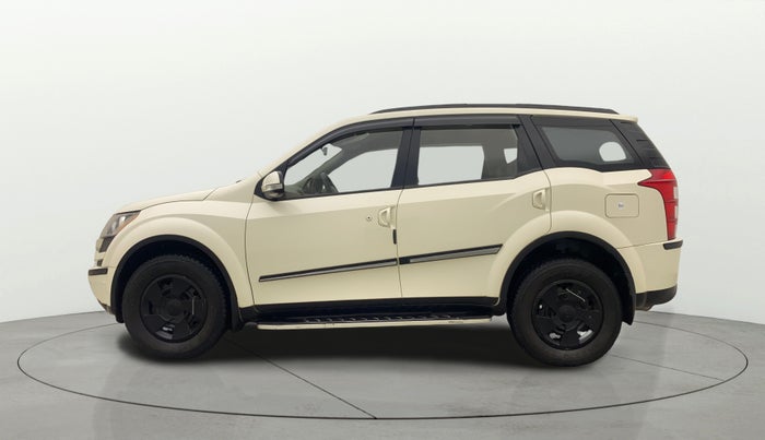 2014 Mahindra XUV500 W6, Diesel, Manual, 1,22,180 km, Left Side