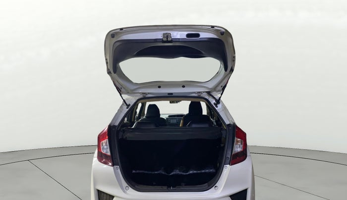 2018 Honda Jazz 1.5L I-DTEC SV, Diesel, Manual, 84,718 km, Boot Door Open