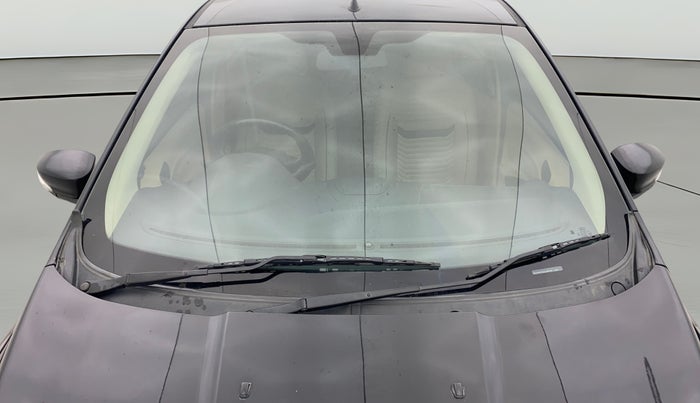 2018 Ford Figo Aspire TITANIUM 1.2 PETROL, Petrol, Manual, 42,113 km, Front Windshield